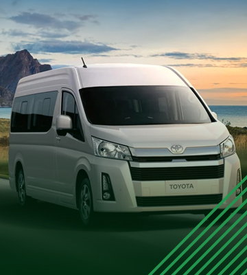 พนักงานขับรถตู้รับส่ง